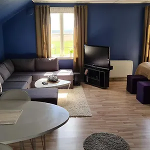 egen-lgenhet-i-byskola-frn-1886-med-privat-ingng.hotel-malmo.com/