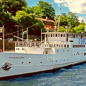 Rygerfjord & 船上ホテル